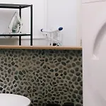 Appartement Spacious 3br At Schillerkiez - Groups & Families Berlijn