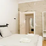 Spacious 3br At Schillerkiez - Groups & Families Appartement