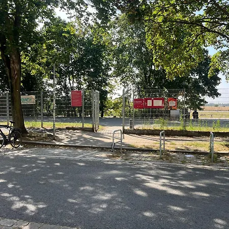 Cosy In Schillerkiez Berlin