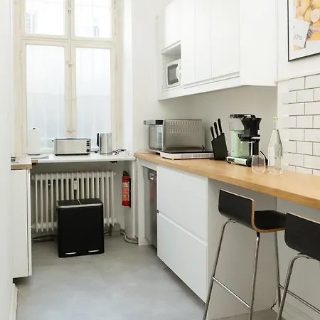 شقة Spacious 3br At Schillerkiez - Groups & Families