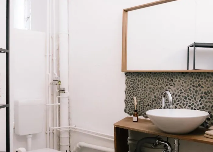 Spacious 3br At Schillerkiez - Groups & Families Apartamento