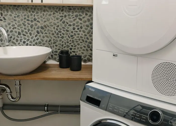 아파트 Spacious 3br At Schillerkiez - Groups & Families