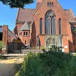 Spacious 3br At Schillerkiez - Groups & Families * Berlin