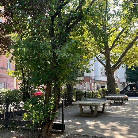 Apartman Spacious 3br At Schillerkiez - Groups & Families Berlin