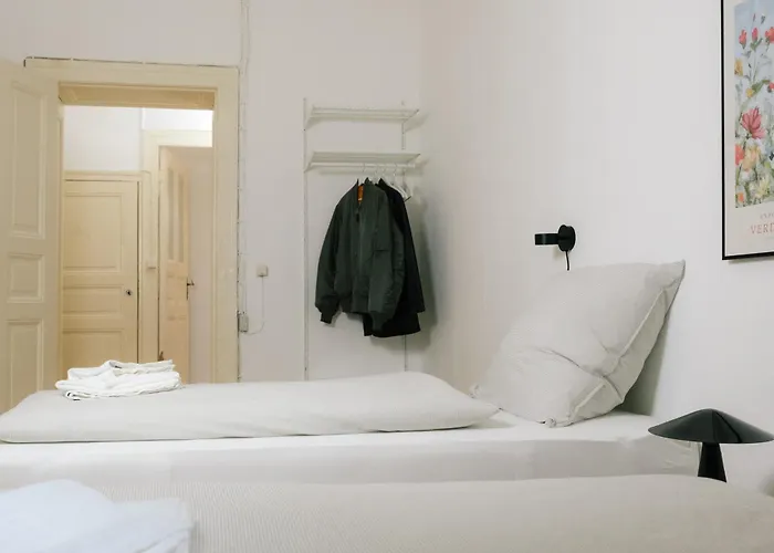 Apartman Spacious 3br At Schillerkiez - Groups & Families *